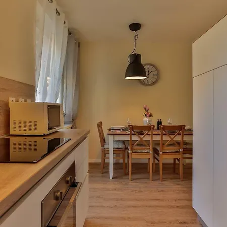 Apartment Almond Pula