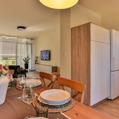Almond Apartment