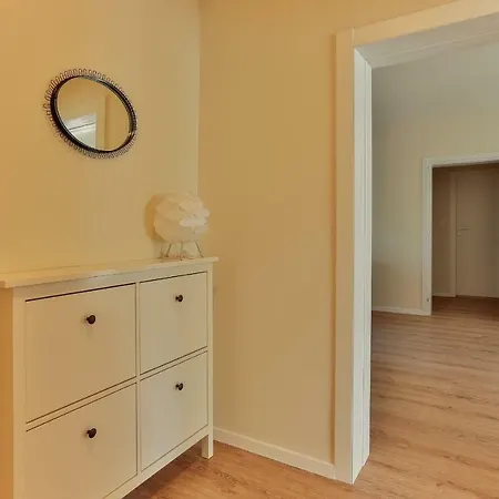 Almond Apartment